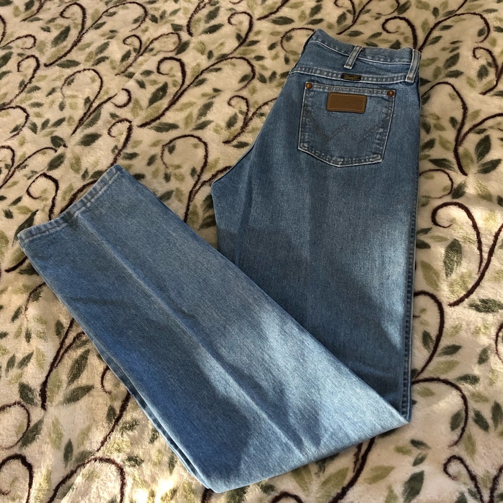 🌵 VINTAGE high rise Wranglers 🌵